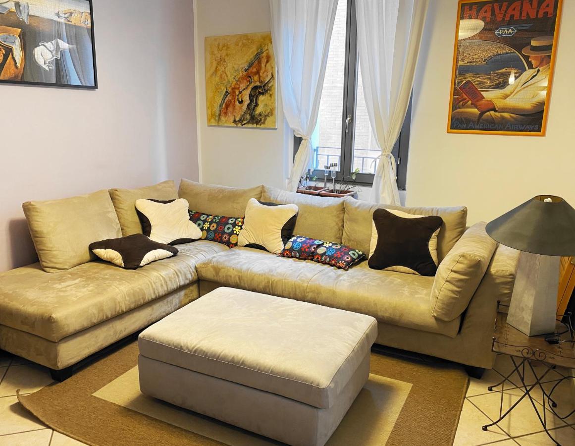 La Casa Di Amici Miei Apartment เกรโมนา ภายนอก รูปภาพ